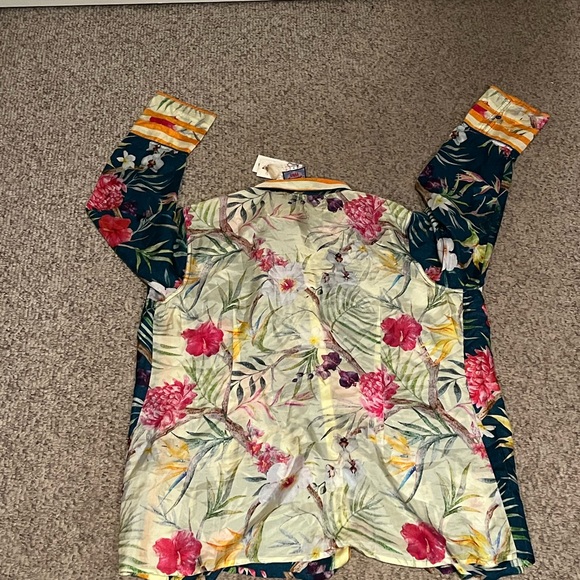 Johnny Was Women’s XL Button Down Top (NWT) - Picture 5 of 5